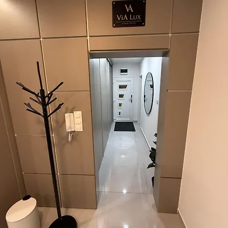 Via Lux Apartman Pécs