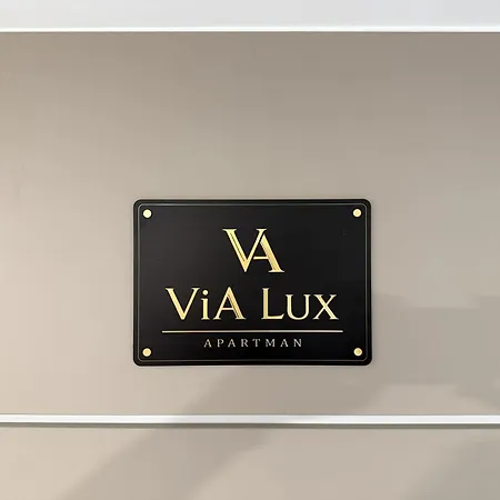 Via Lux *